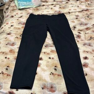 Sleek Black Women's Leggings